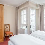 425, Seepark * Sellin (Rugen)
