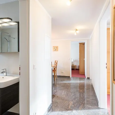425, Seepark Apartment *